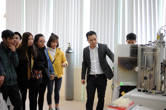 Nghiên cứu về “Hợp tác giữa trường đại học và doanh nghiệp” tại Việt Nam cho tổ chức JICA và Trường Đại học Việt Nhật